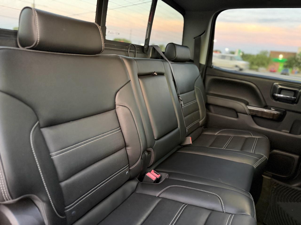 GMC Sierra 2500HD Denali Crew Cab 4WD 2015
