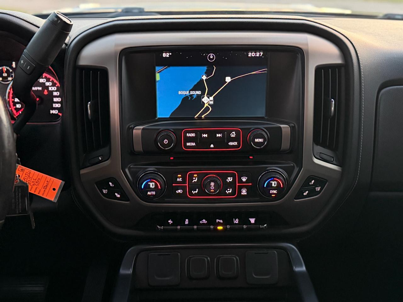 GMC Sierra 2500HD Denali Crew Cab 4WD 2015