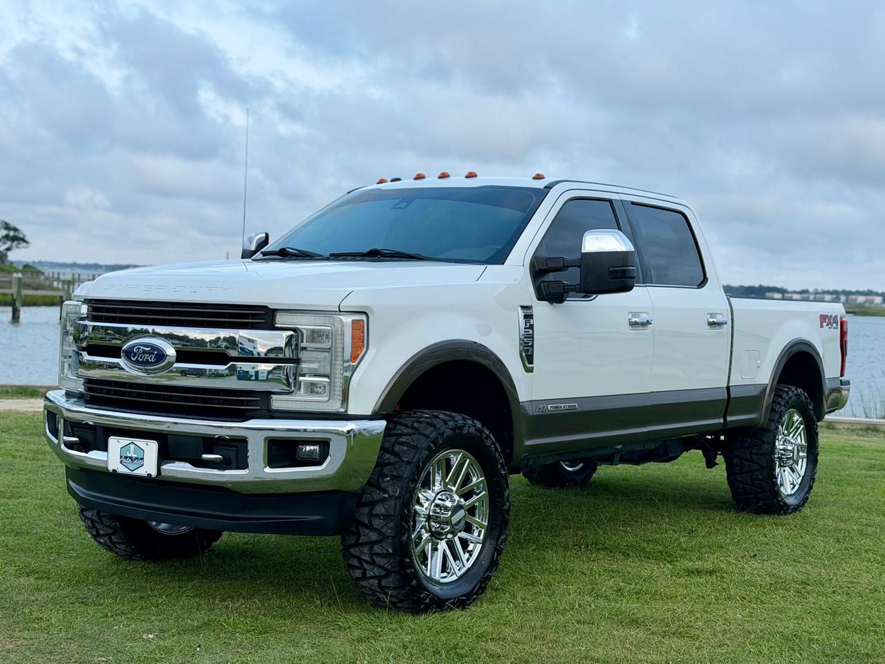 Ford F-250 SD King Ranch Crew Cab 4WD 2017