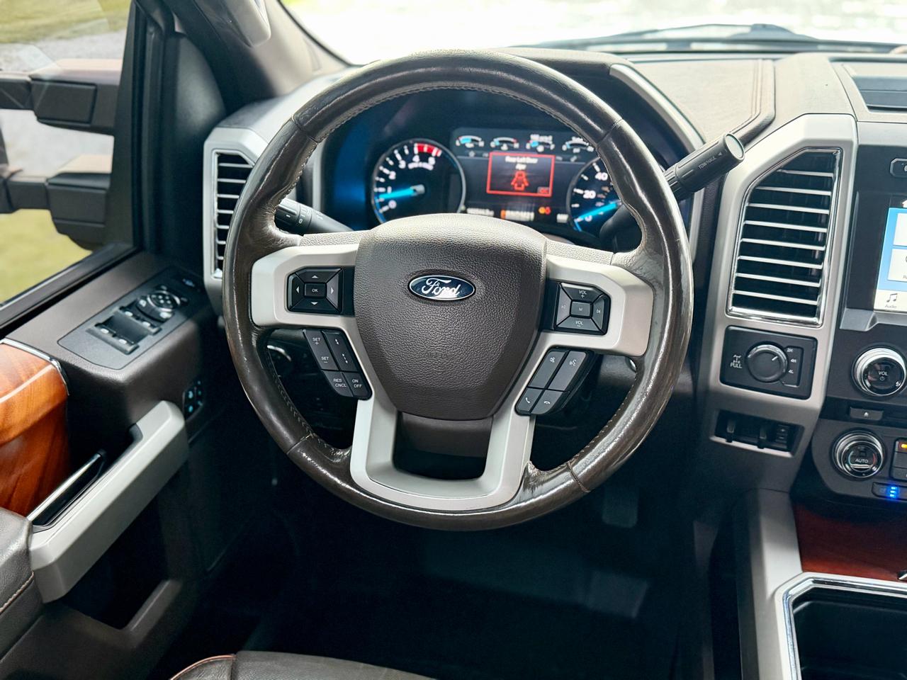Ford F-250 SD King Ranch Crew Cab 4WD 2017