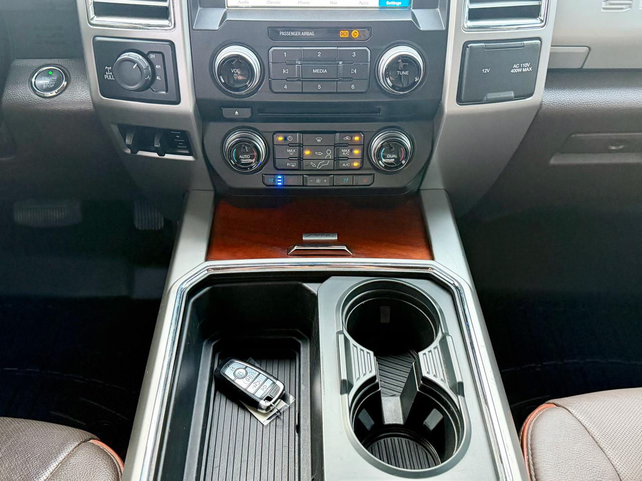 Ford F-250 SD King Ranch Crew Cab 4WD 2017