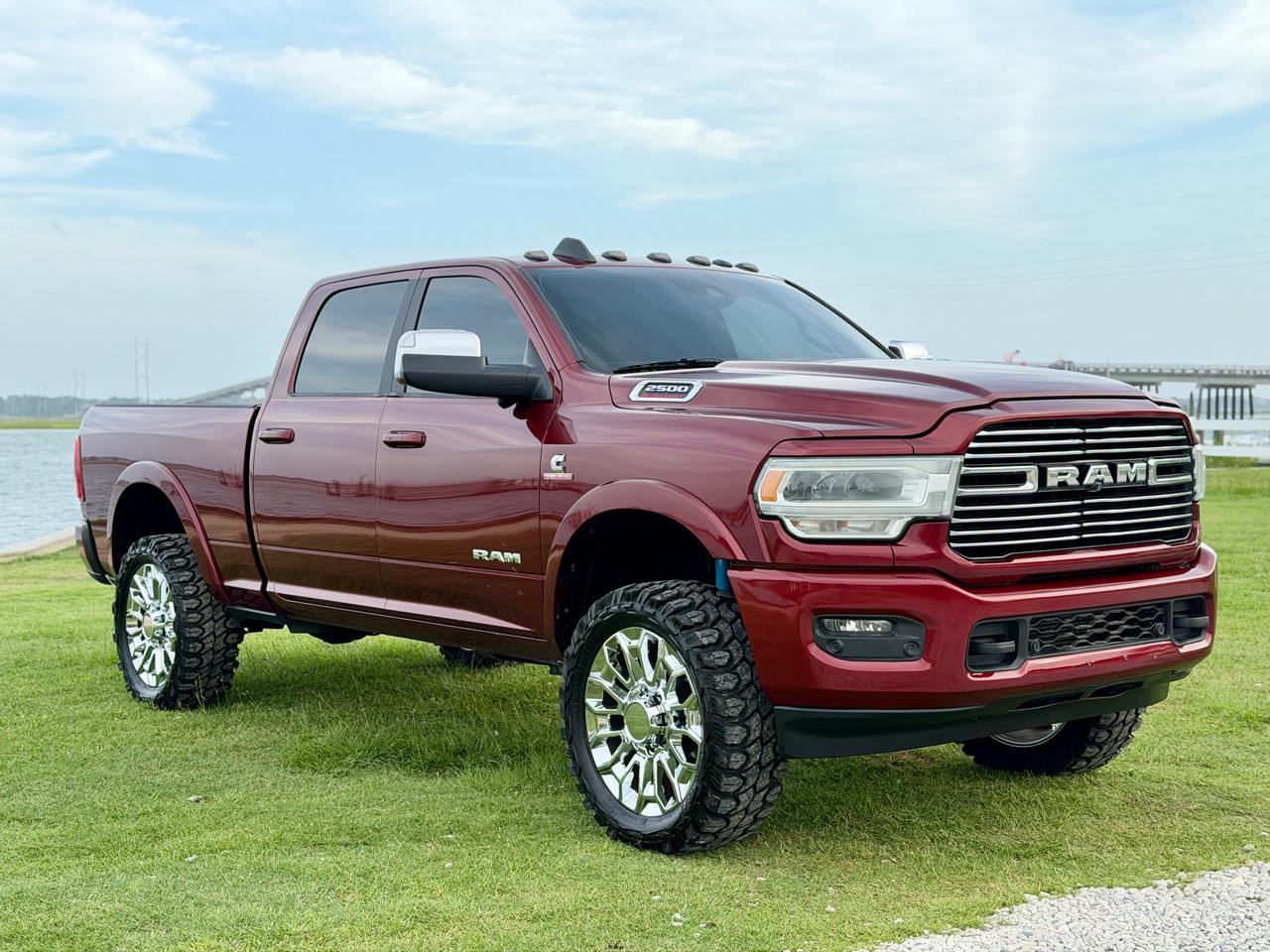 RAM 2500 Laramie Crew Cab SWB 4WD 2019