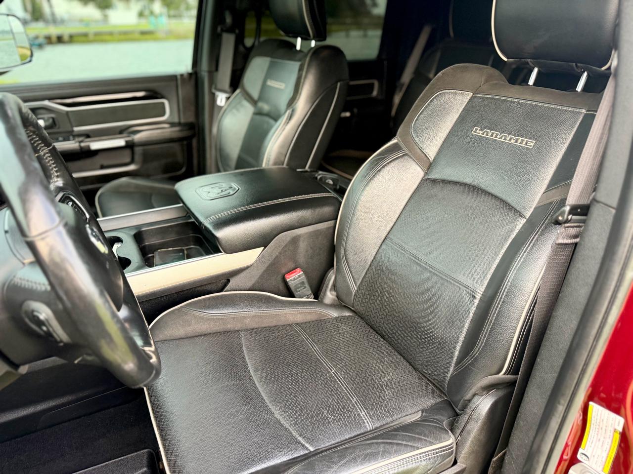 RAM 2500 Laramie Crew Cab SWB 4WD 2019