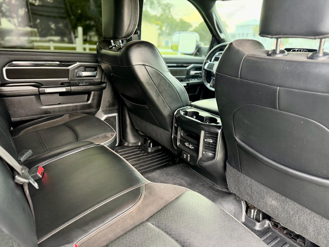RAM 2500 Laramie Crew Cab SWB 4WD 2019