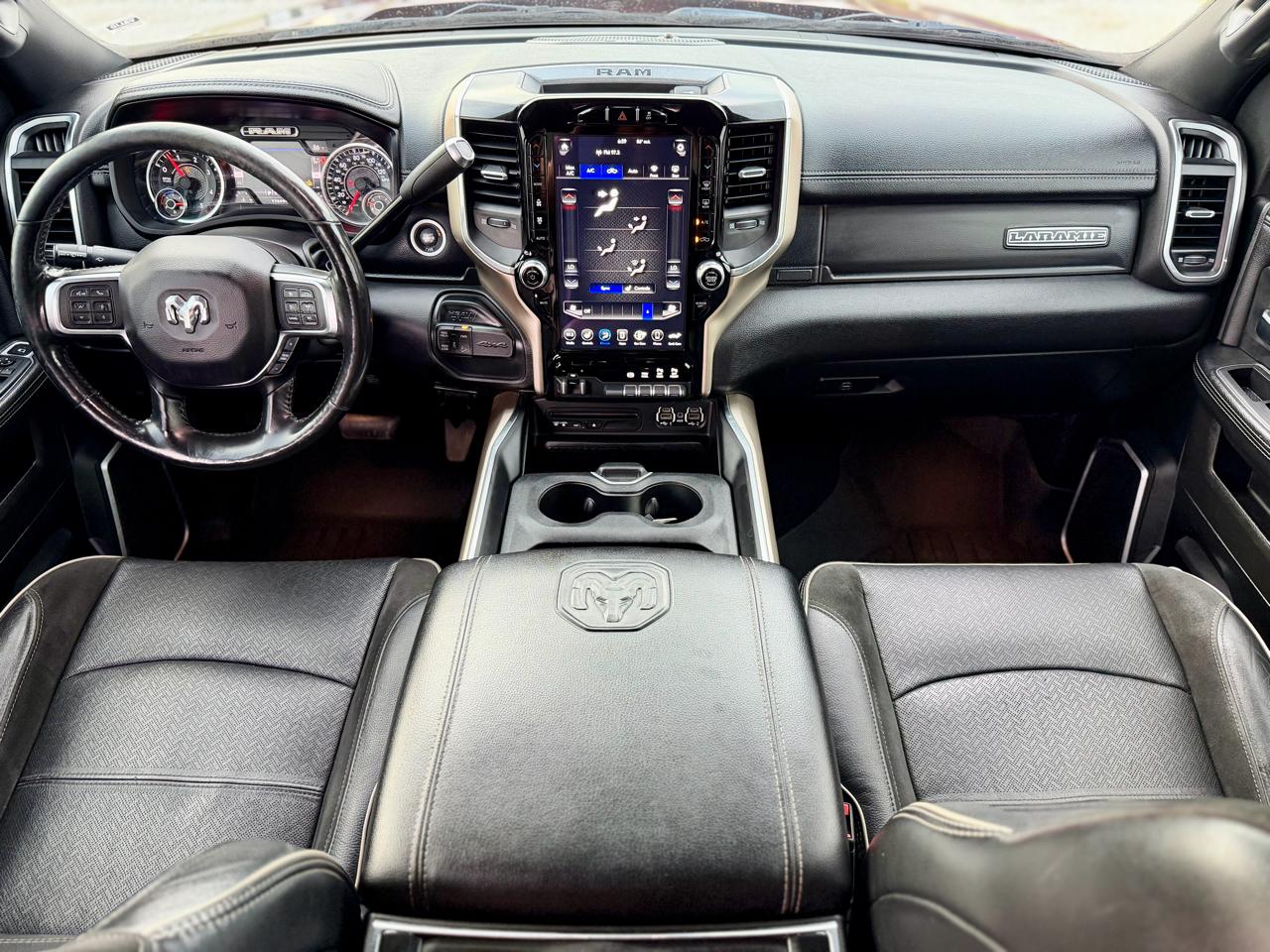 RAM 2500 Laramie Crew Cab SWB 4WD 2019