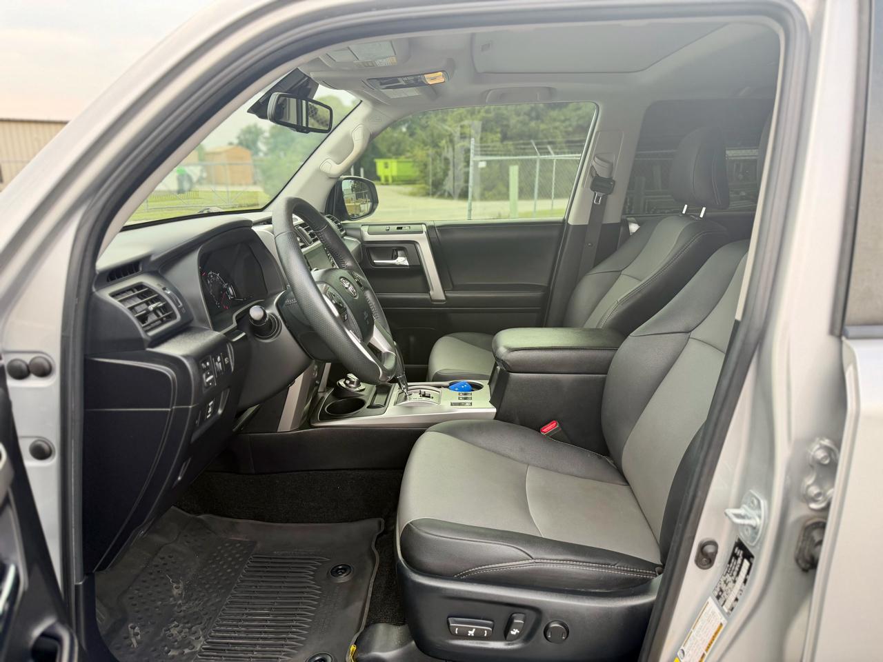 Toyota 4Runner SR5 Premium 4WD 2020