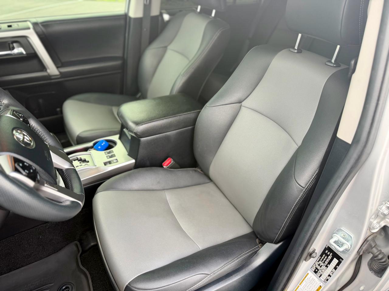 Toyota 4Runner SR5 Premium 4WD 2020