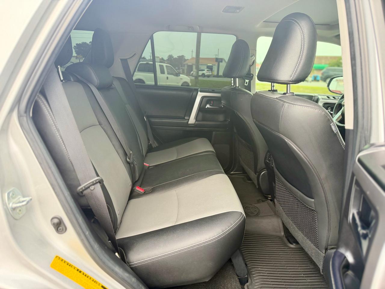 Toyota 4Runner SR5 Premium 4WD 2020