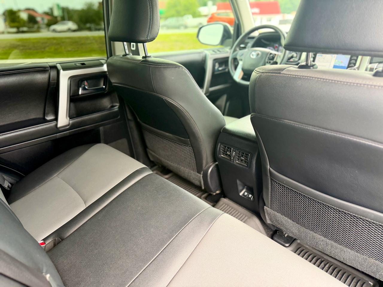 Toyota 4Runner SR5 Premium 4WD 2020