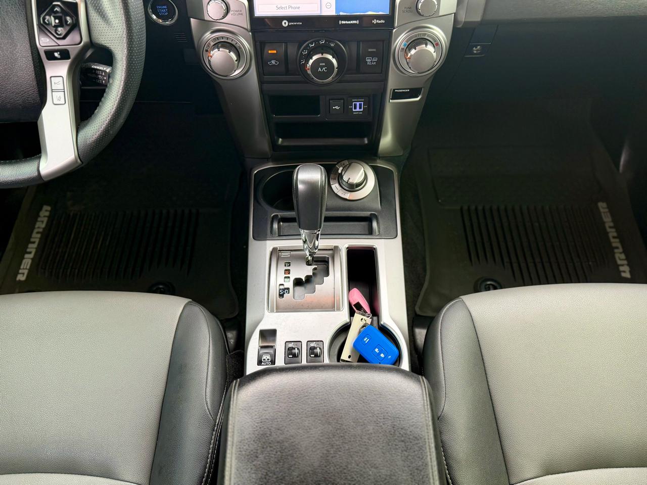 Toyota 4Runner SR5 Premium 4WD 2020