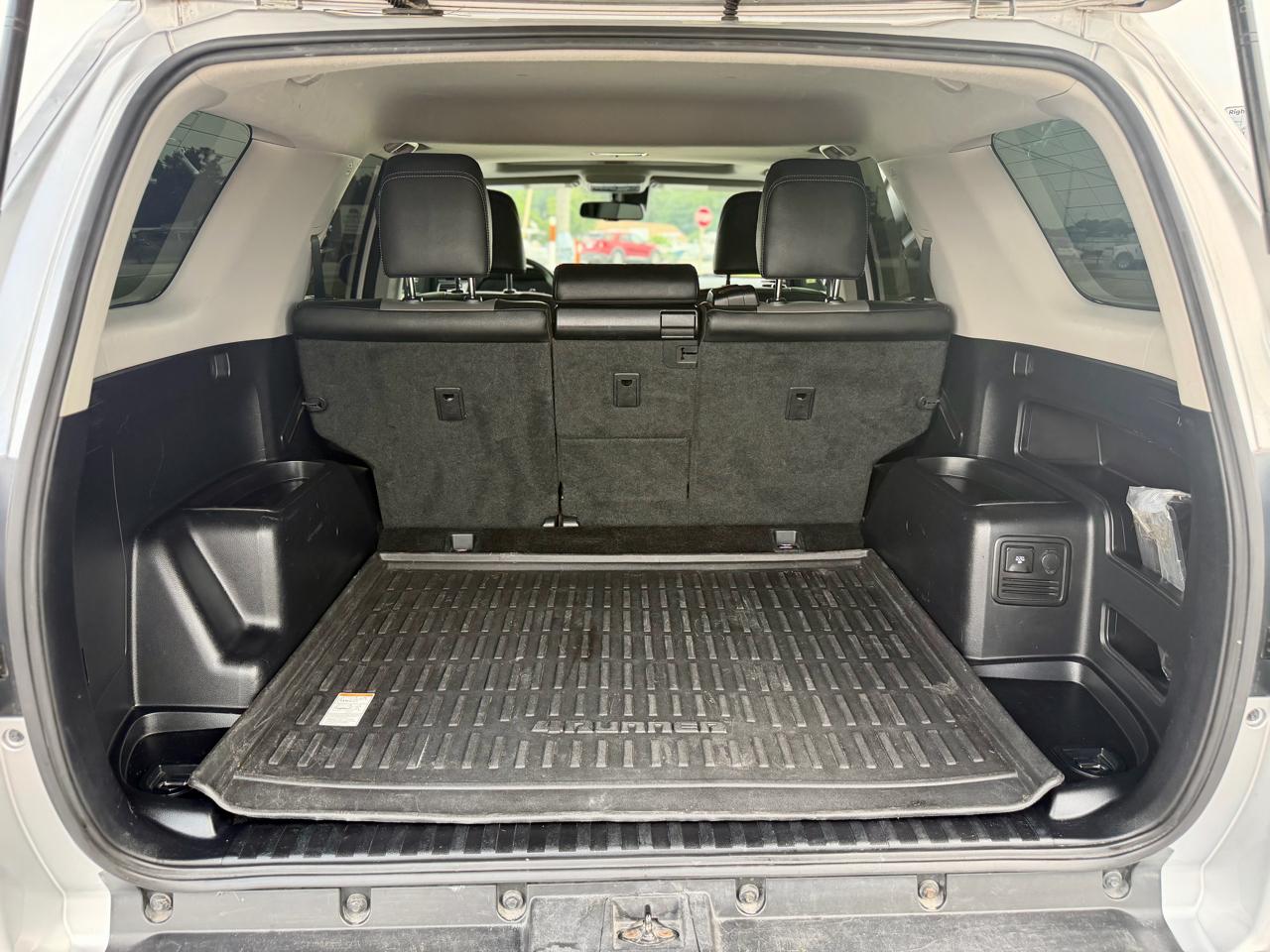 Toyota 4Runner SR5 Premium 4WD 2020