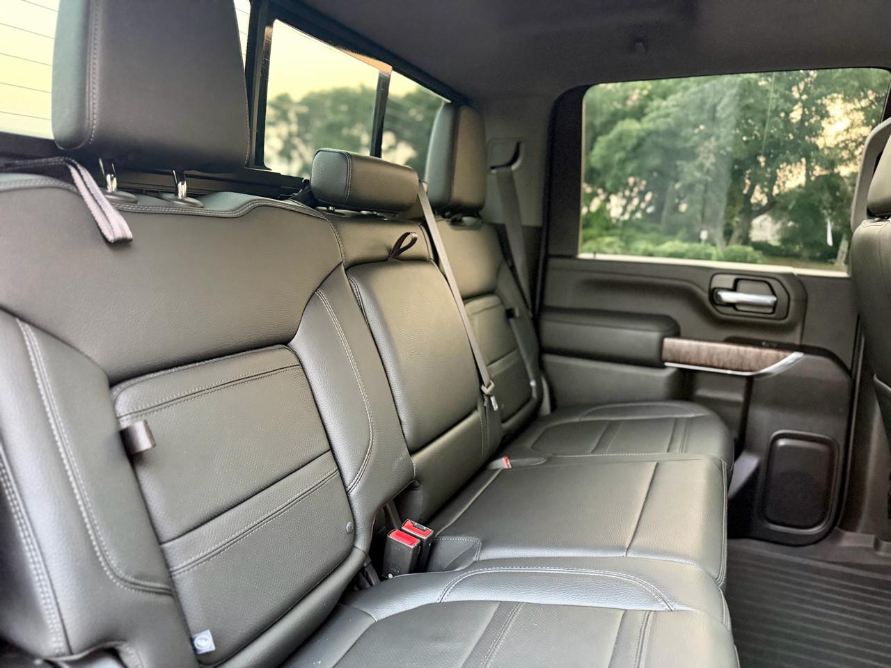 GMC Sierra 2500HD Denali Crew Cab 4WD SB 2022