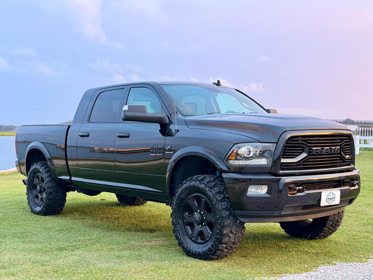 RAM 2500 Laramie Mega Cab 4WD 2018