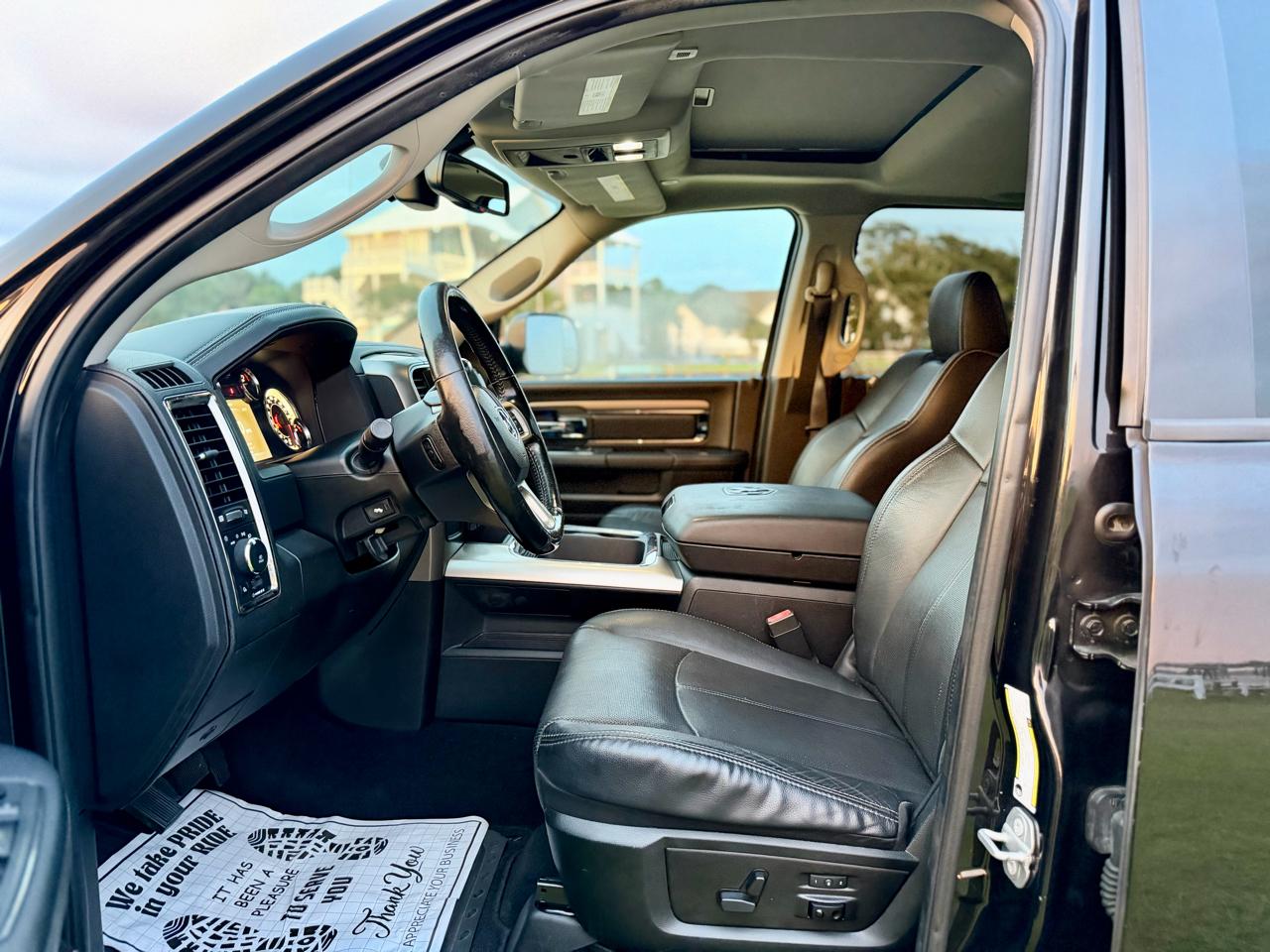 RAM 2500 Laramie Mega Cab 4WD 2018