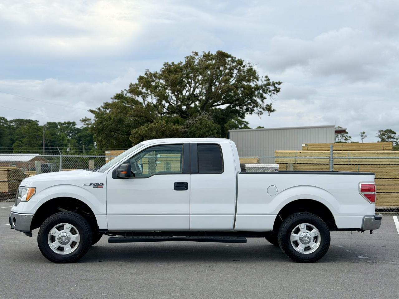Ford F-150 FX4 SuperCab 6.5-ft. Bed 4WD 2011