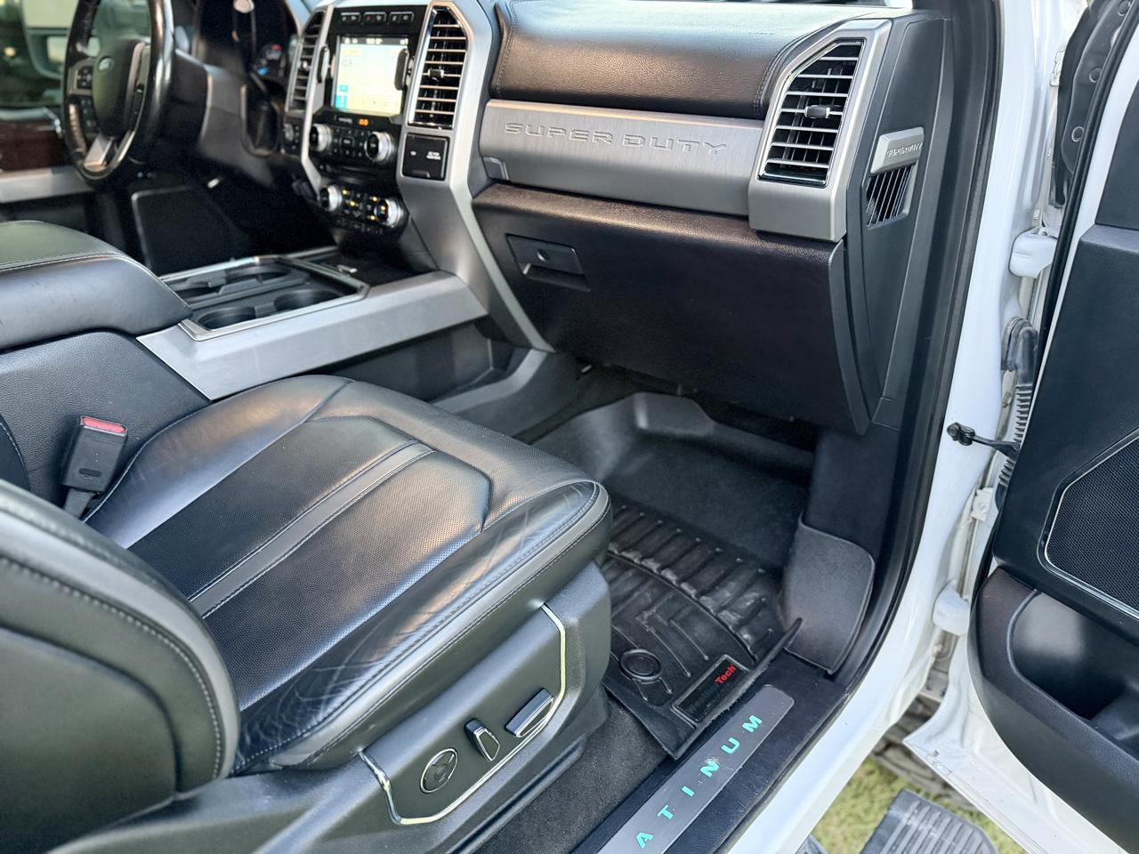Ford F-250 SD Platinum Crew Cab 4WD 2017