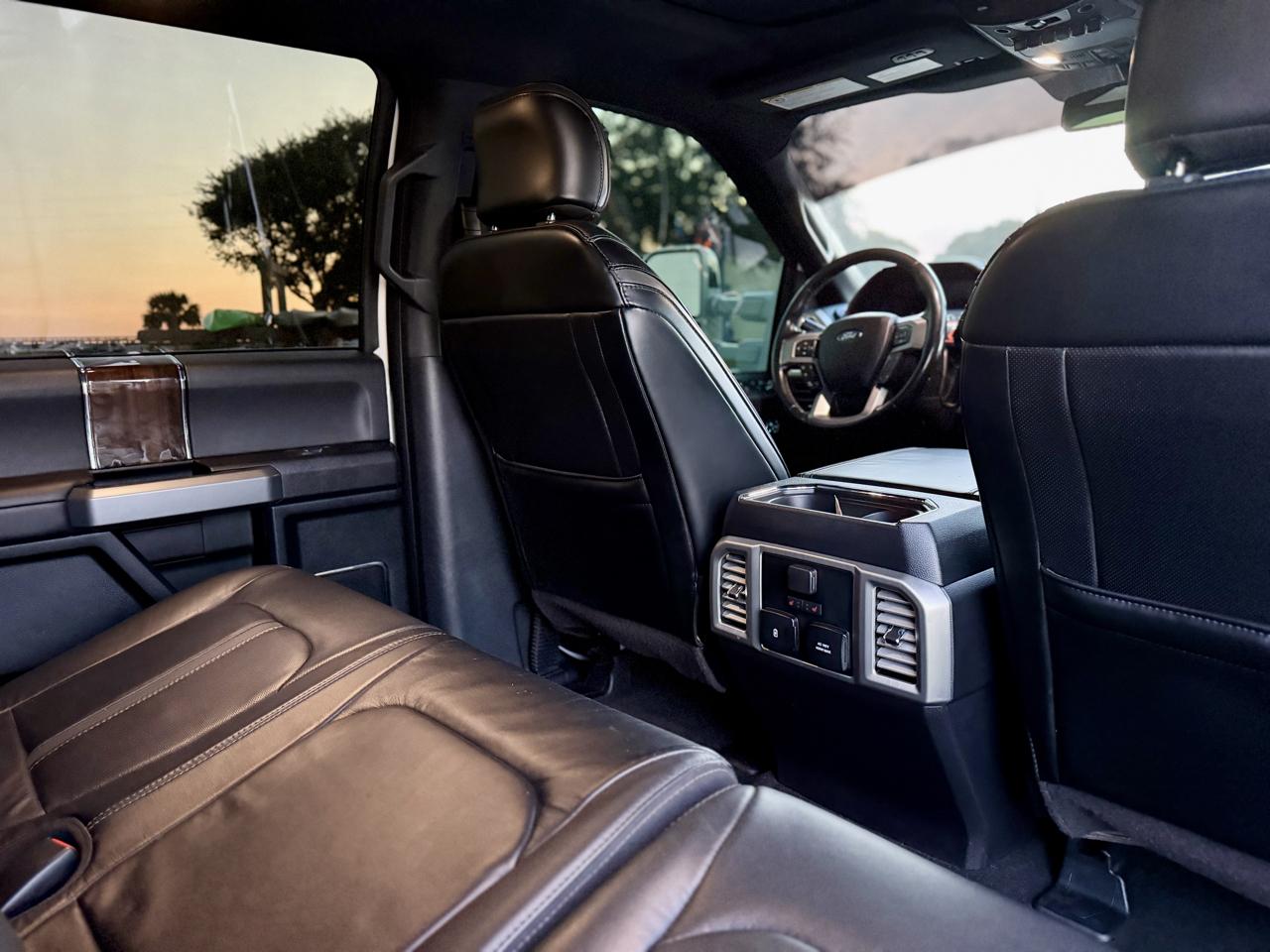 Ford F-250 SD Platinum Crew Cab 4WD 2017