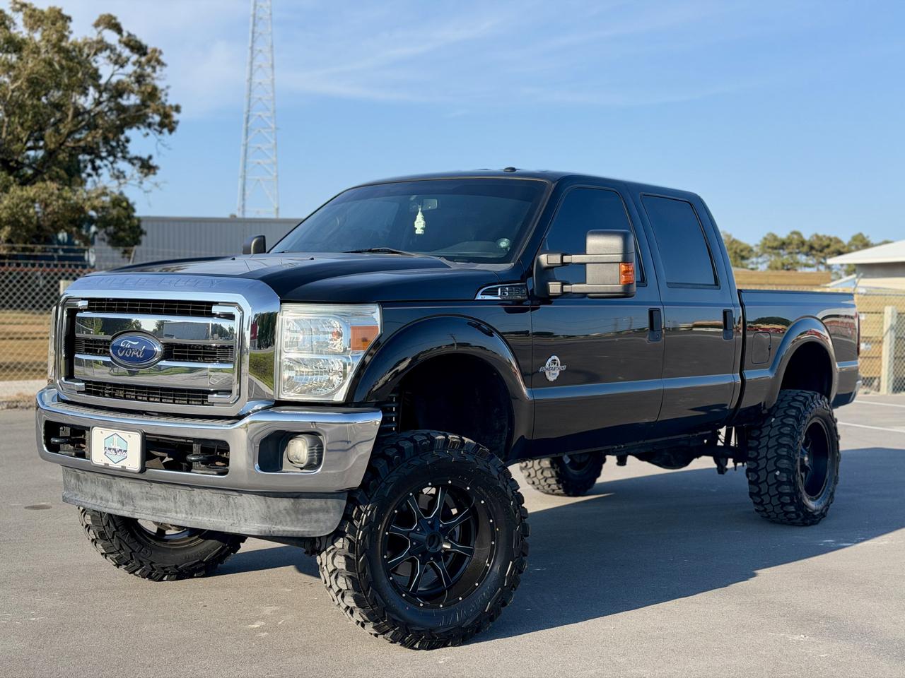 2015 Ford F-250 SD XLT Crew Cab Short Bed 4WD