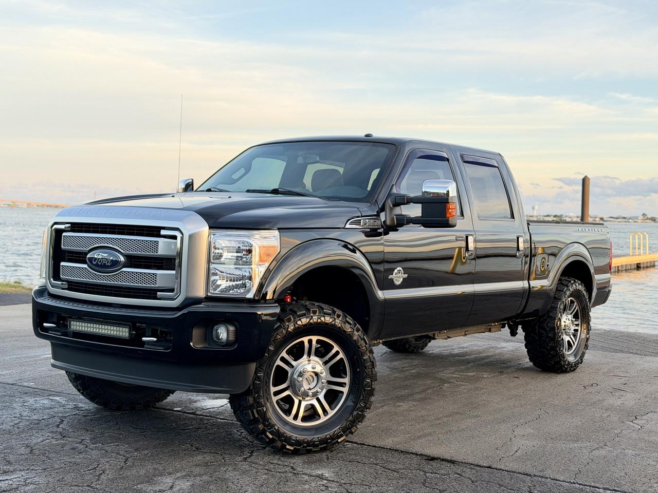 2016 Ford F-250 SD Platinum Crew Cab 4WD