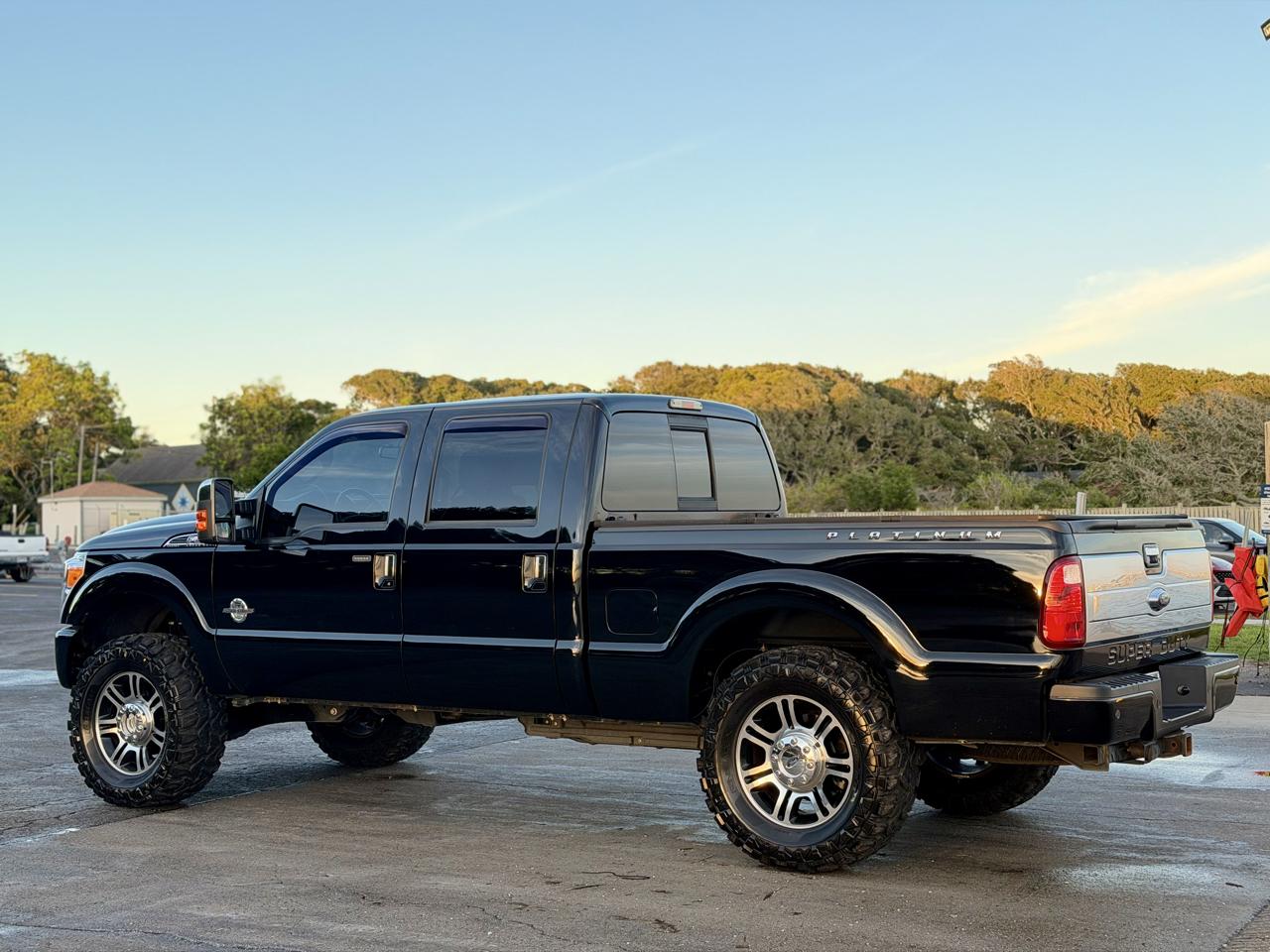 Ford F-250 SD Platinum Crew Cab 4WD 2016