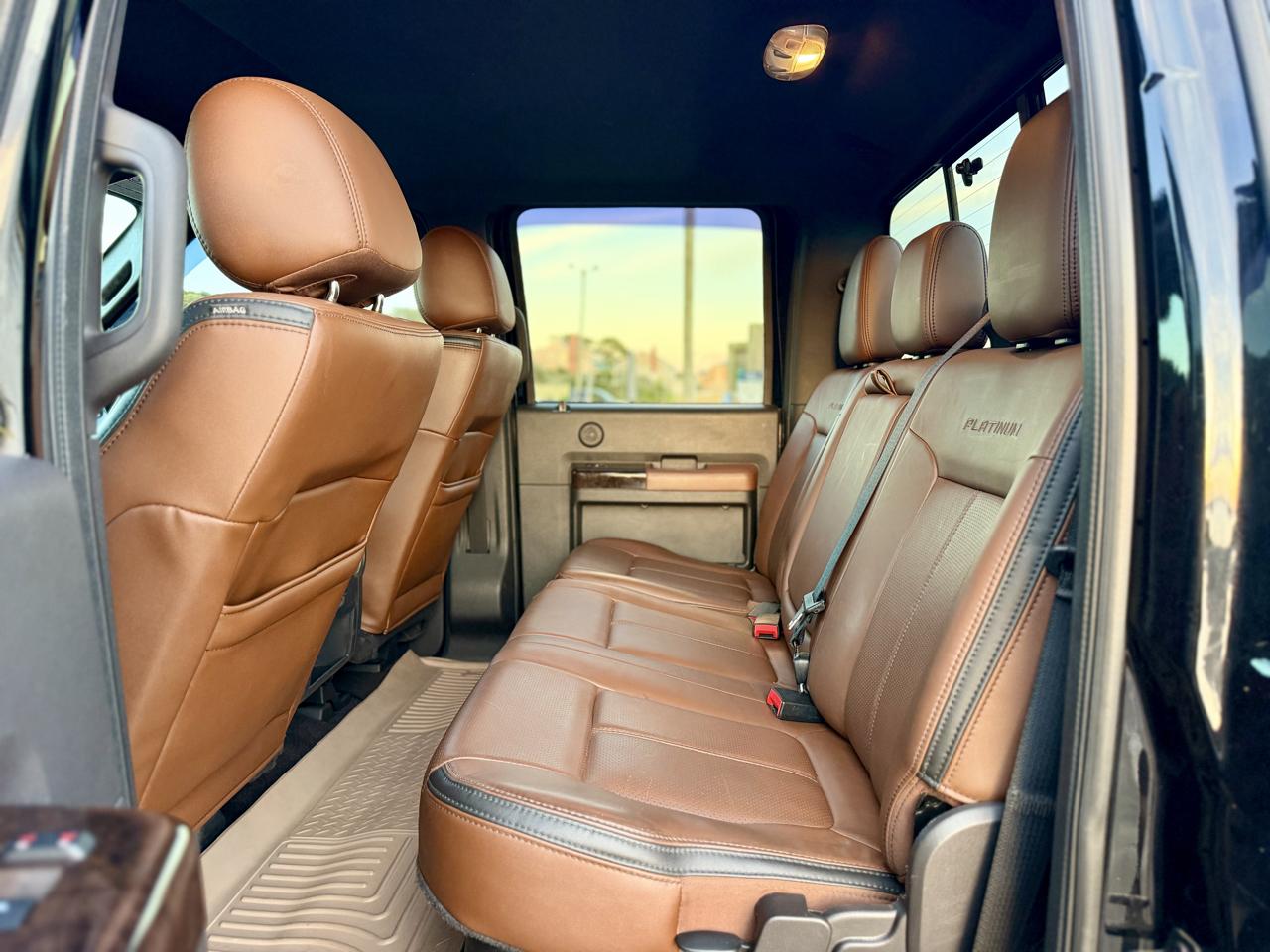 Ford F-250 SD Platinum Crew Cab 4WD 2016