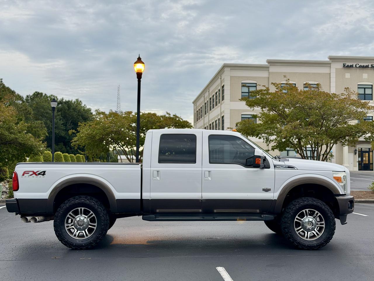Ford F-250 SD King Ranch Crew Cab 4WD 2015