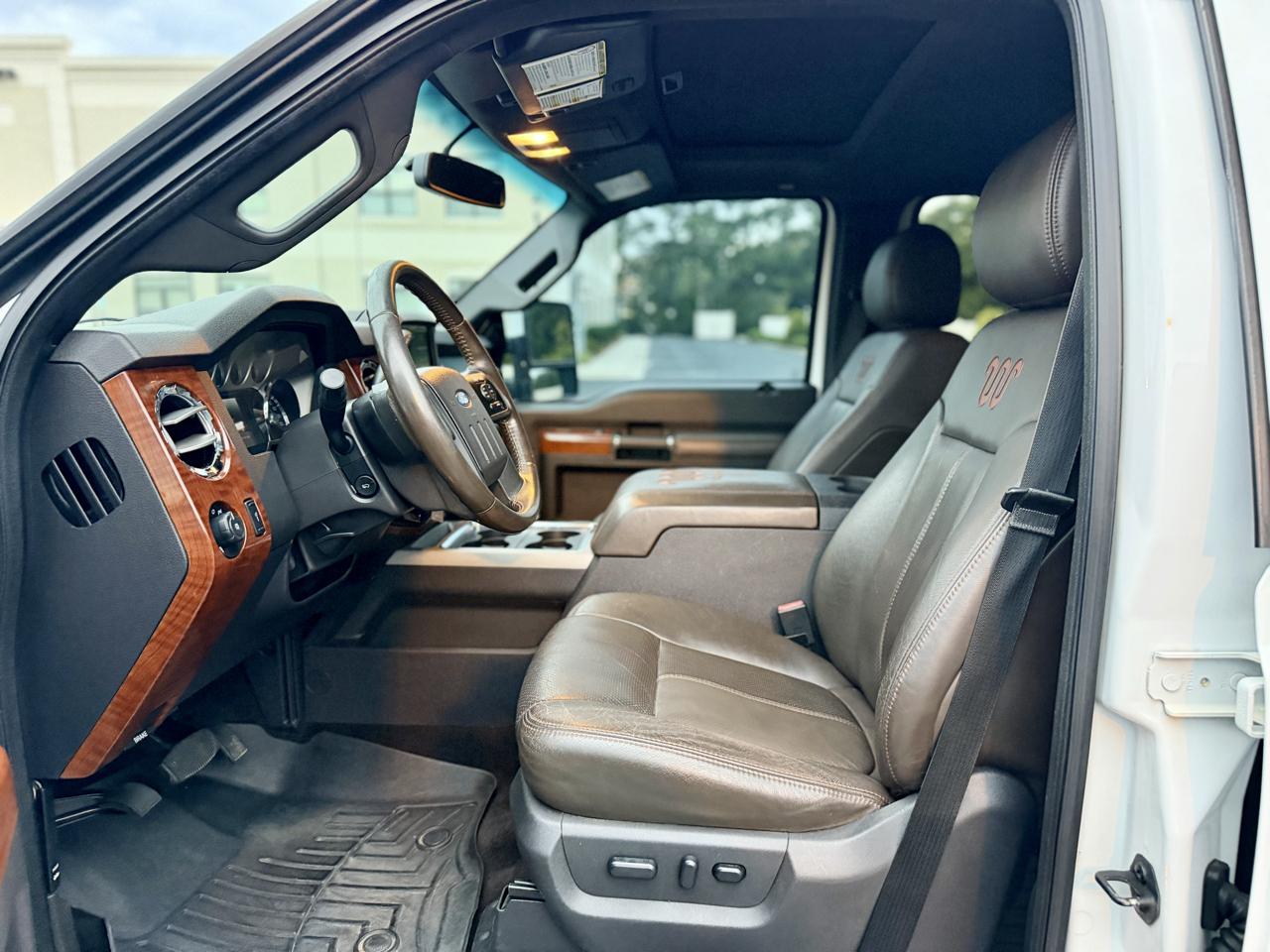 Ford F-250 SD King Ranch Crew Cab 4WD 2015