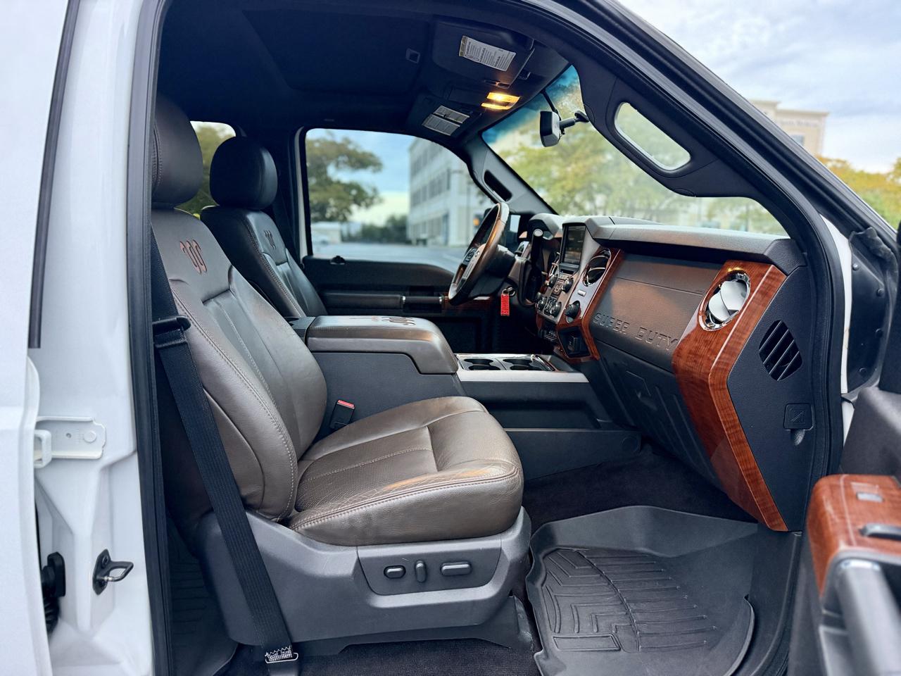 Ford F-250 SD King Ranch Crew Cab 4WD 2015