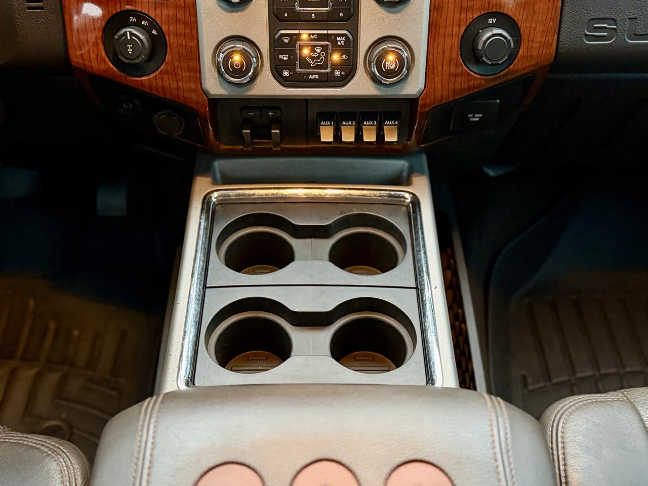 Ford F-250 SD King Ranch Crew Cab 4WD 2015