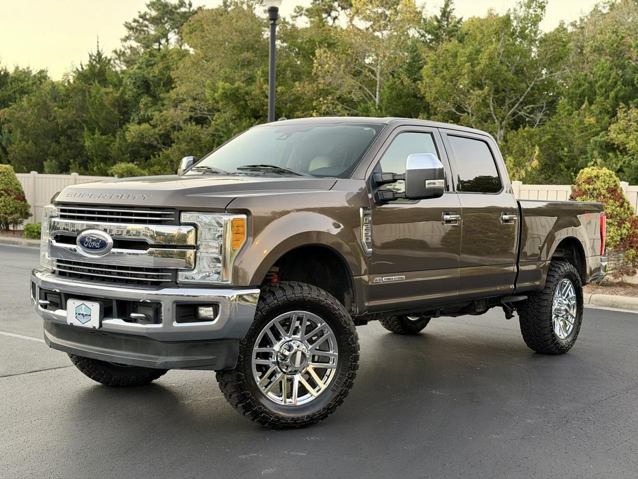 2017 Ford F-250 SD Lariat Crew Cab 4WD