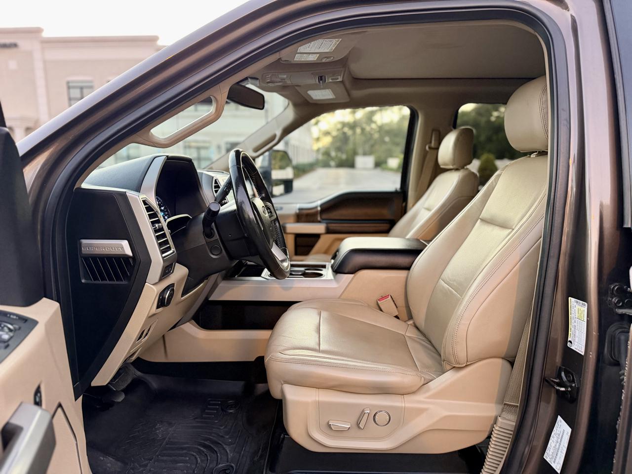 Ford F-250 SD Lariat Crew Cab 4WD 2017