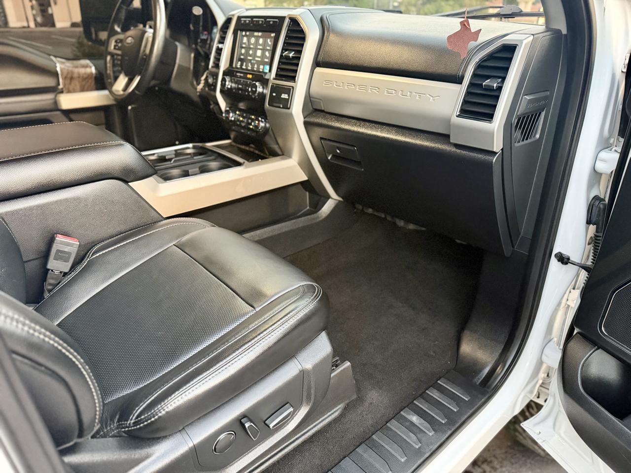 Ford F-350 SD Lariat Crew Cab 4WD 2019