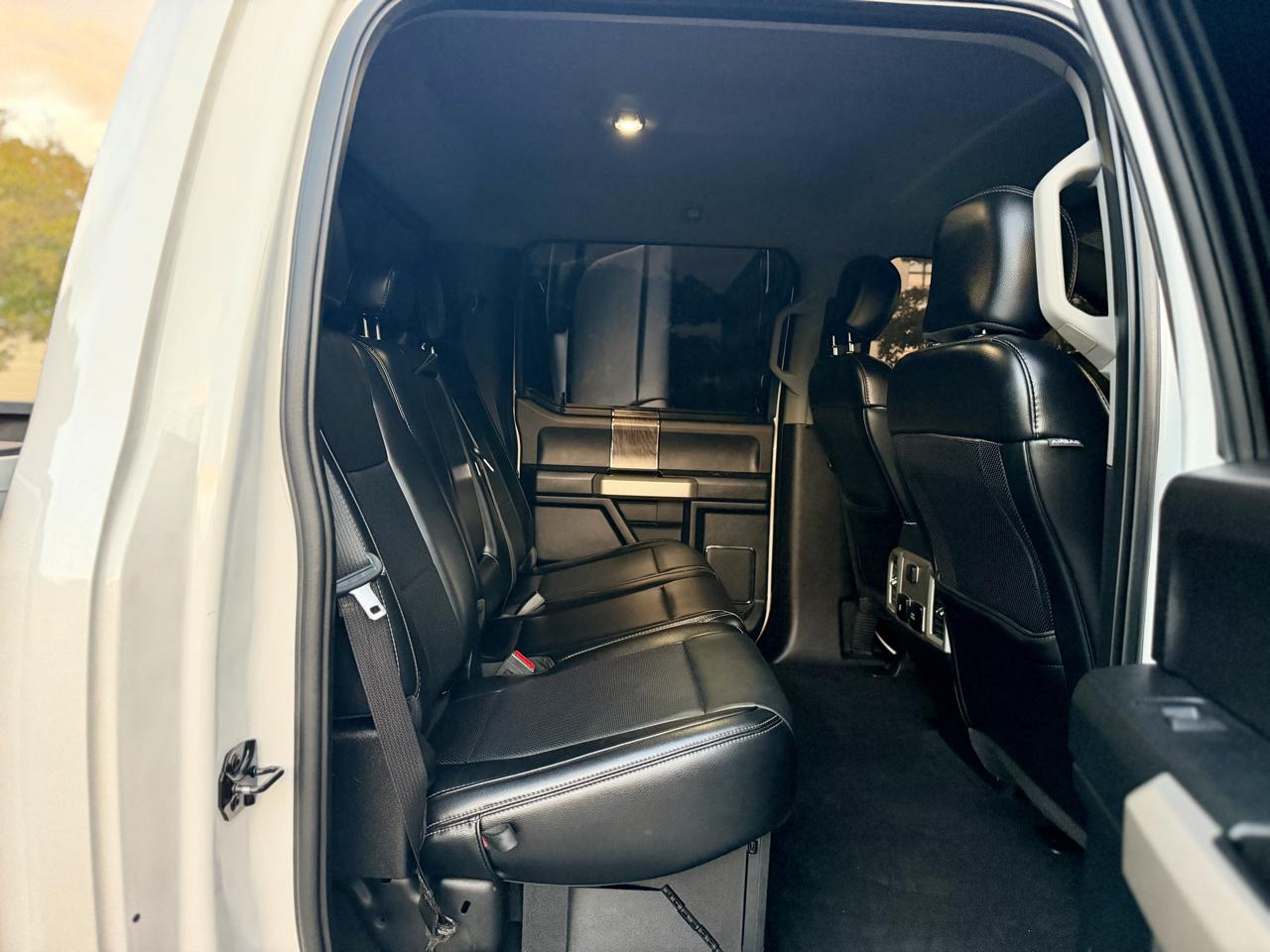 Ford F-350 SD Lariat Crew Cab 4WD 2019