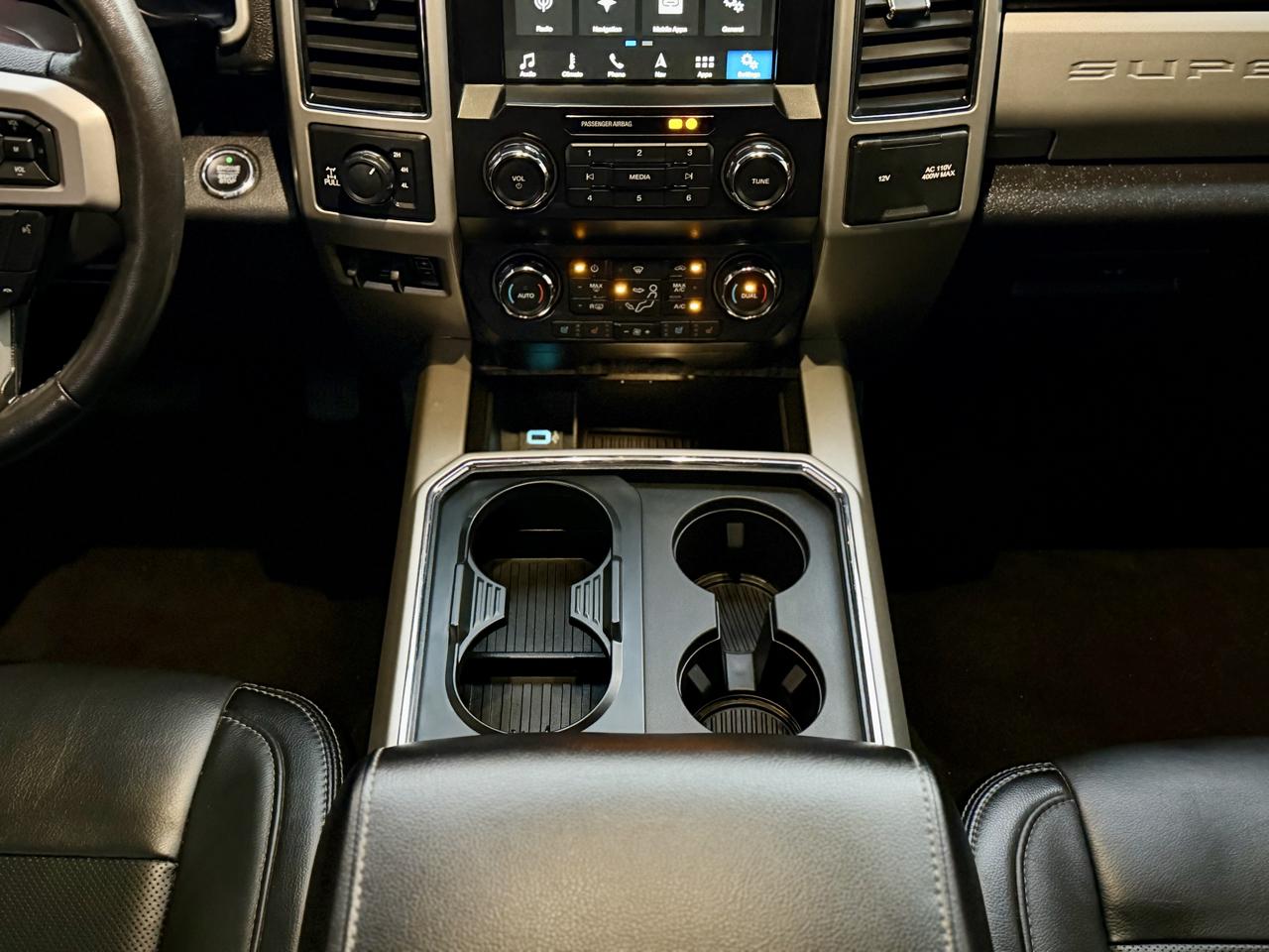 Ford F-350 SD Lariat Crew Cab 4WD 2019