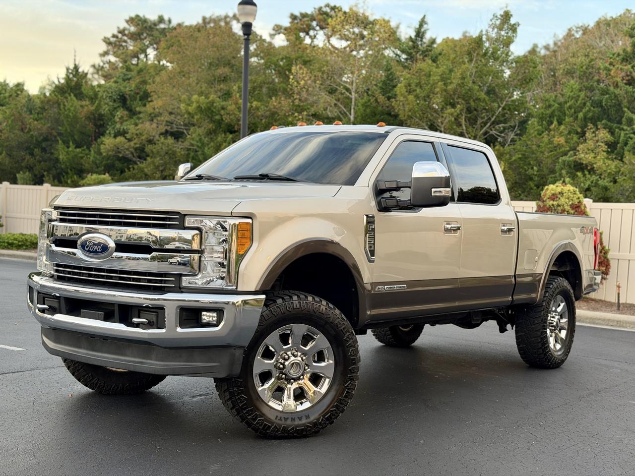 2017 Ford F-250 SD Lariat Crew Cab 4WD