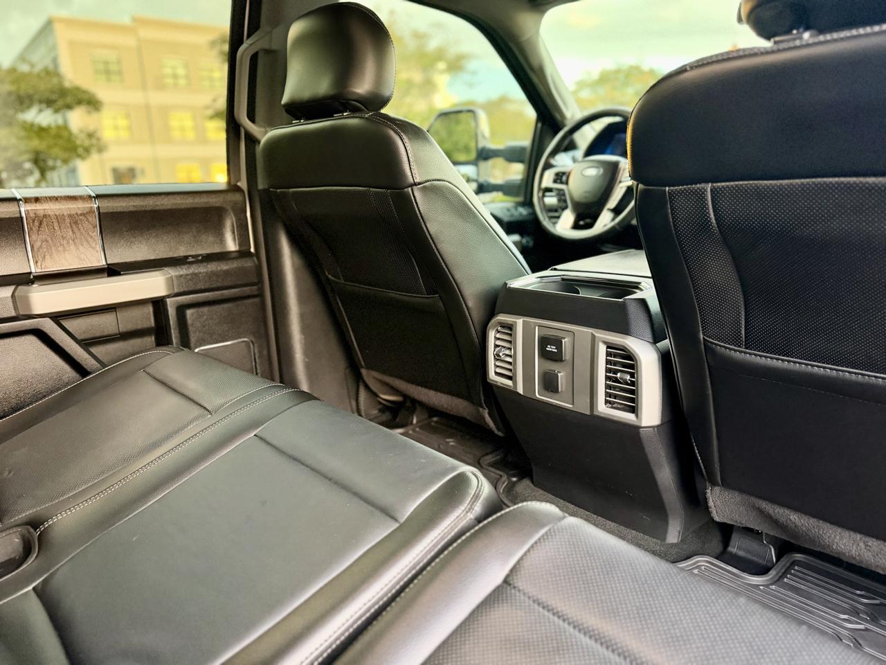 Ford F-250 SD Lariat Crew Cab 4WD 2017