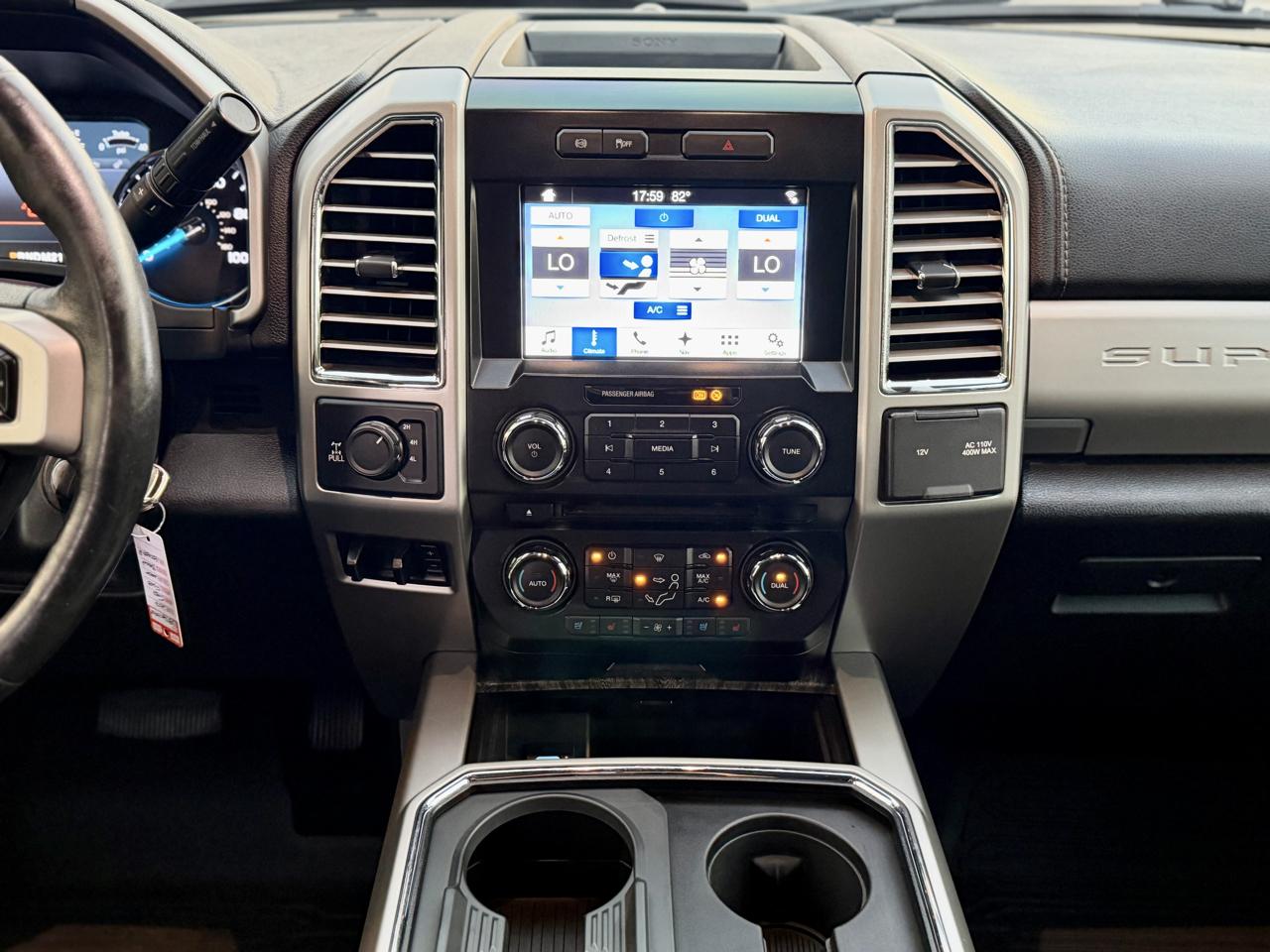 Ford F-250 SD Lariat Crew Cab 4WD 2017