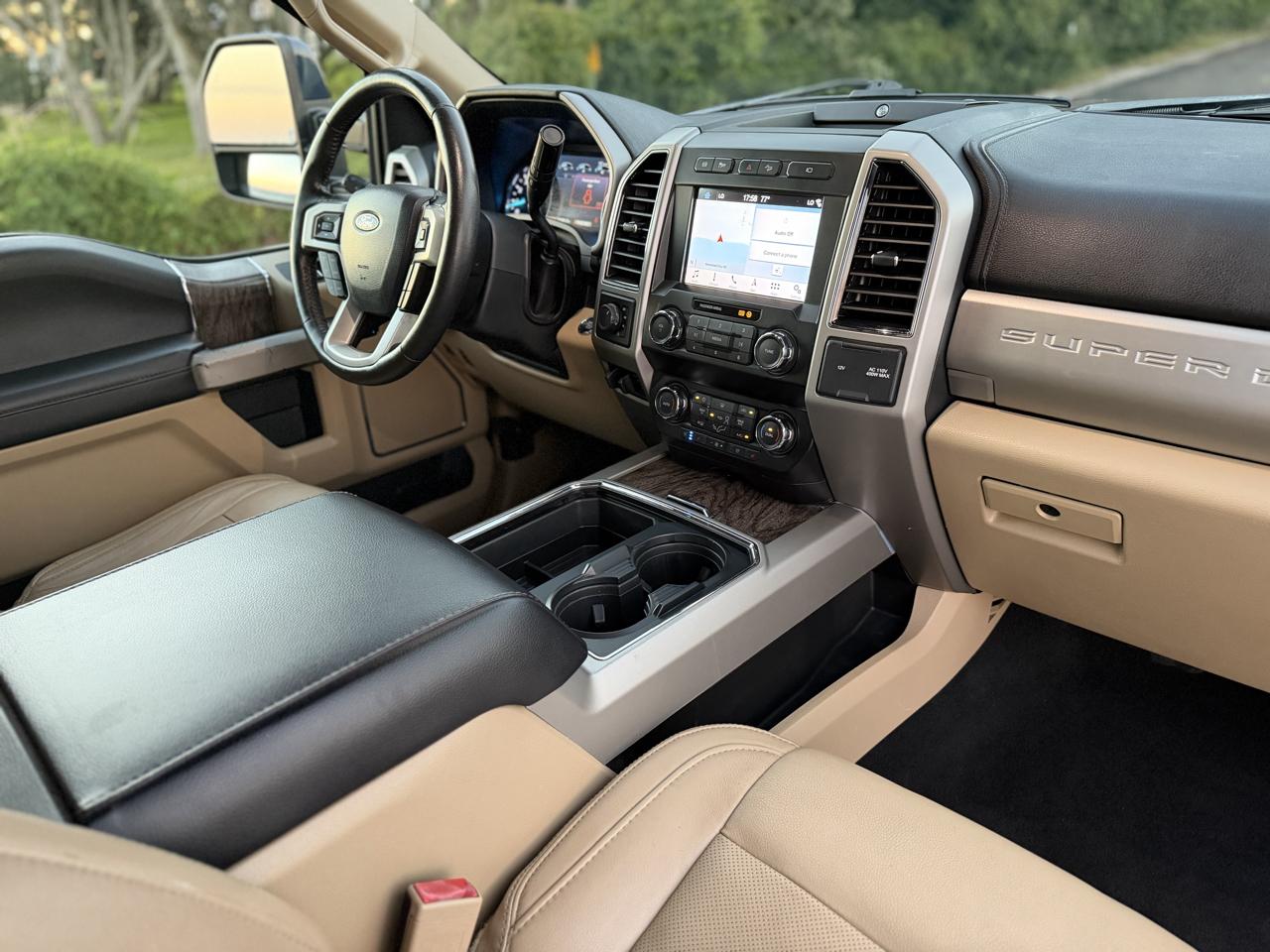 Ford F-250 SD Lariat Crew Cab 4WD 2019