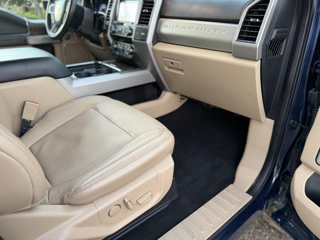 Ford F-250 SD Lariat Crew Cab 4WD 2019