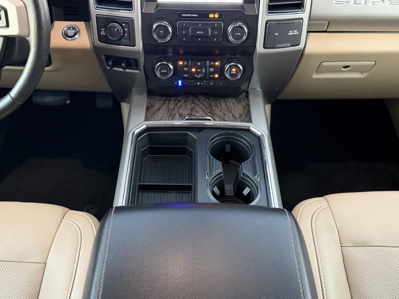 Ford F-250 SD Lariat Crew Cab 4WD 2019