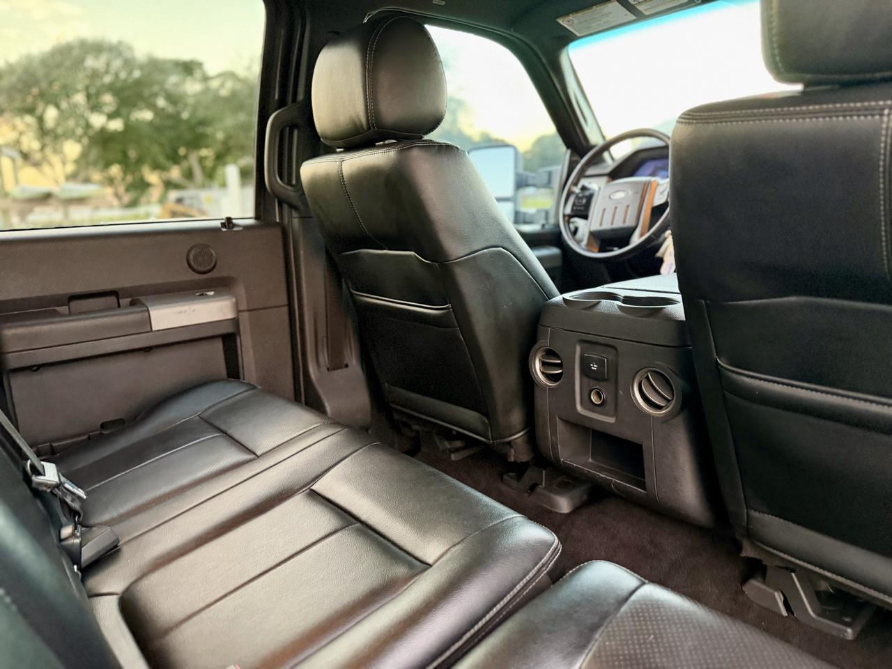 Ford F-250 SD Lariat Crew Cab 4WD 2016