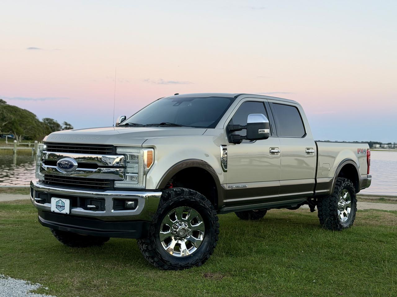 Ford F-250 SD King Ranch Crew Cab 4WD 2017