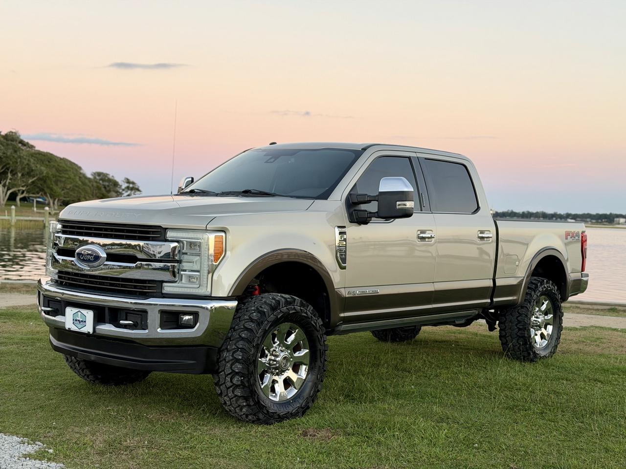 Ford F-250 SD King Ranch Crew Cab 4WD 2017