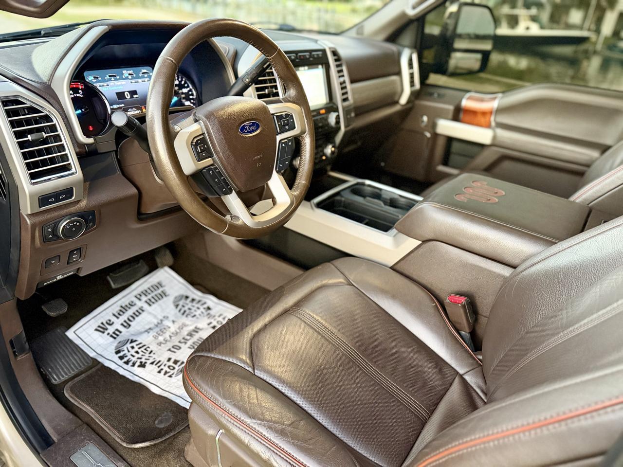 Ford F-250 SD King Ranch Crew Cab 4WD 2017