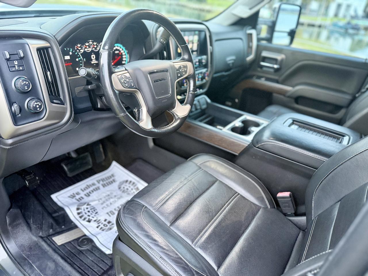 GMC Sierra 3500HD Denali Crew Cab 4WD 2018