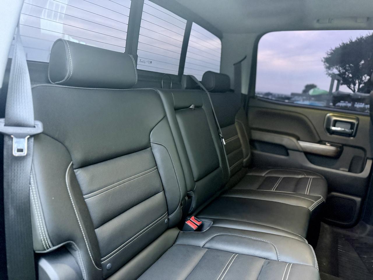 GMC Sierra 3500HD Denali Crew Cab 4WD 2018