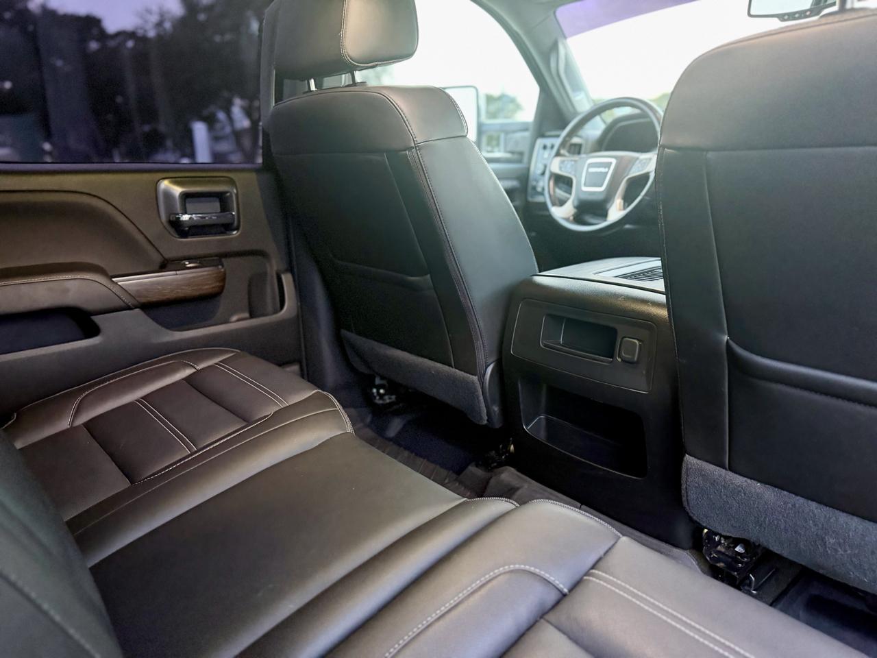 GMC Sierra 3500HD Denali Crew Cab 4WD 2018