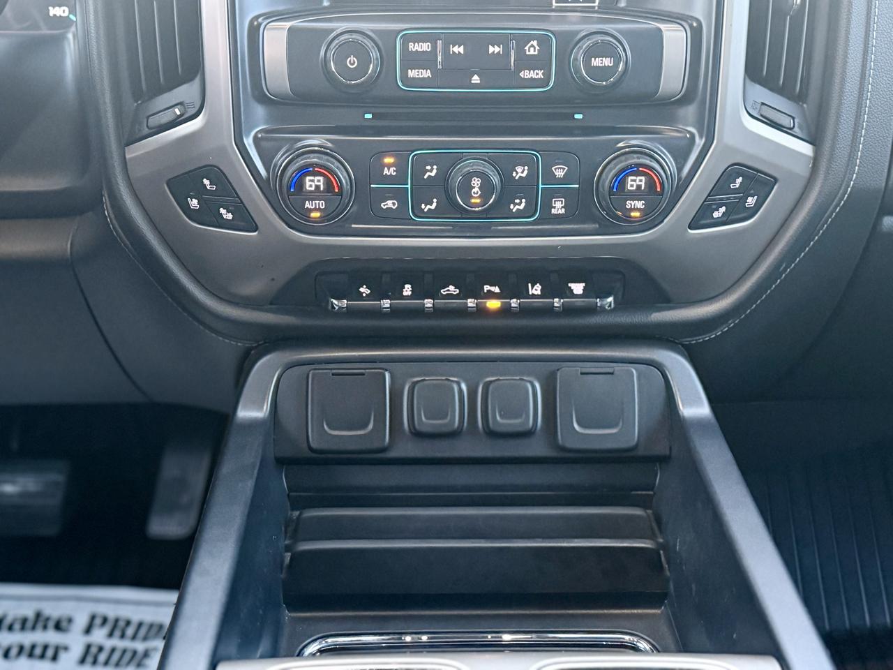 GMC Sierra 3500HD Denali Crew Cab 4WD 2018