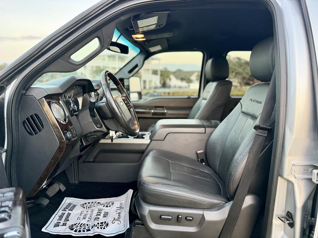 Ford F-250 SD Platinum Crew Cab 4WD 2015
