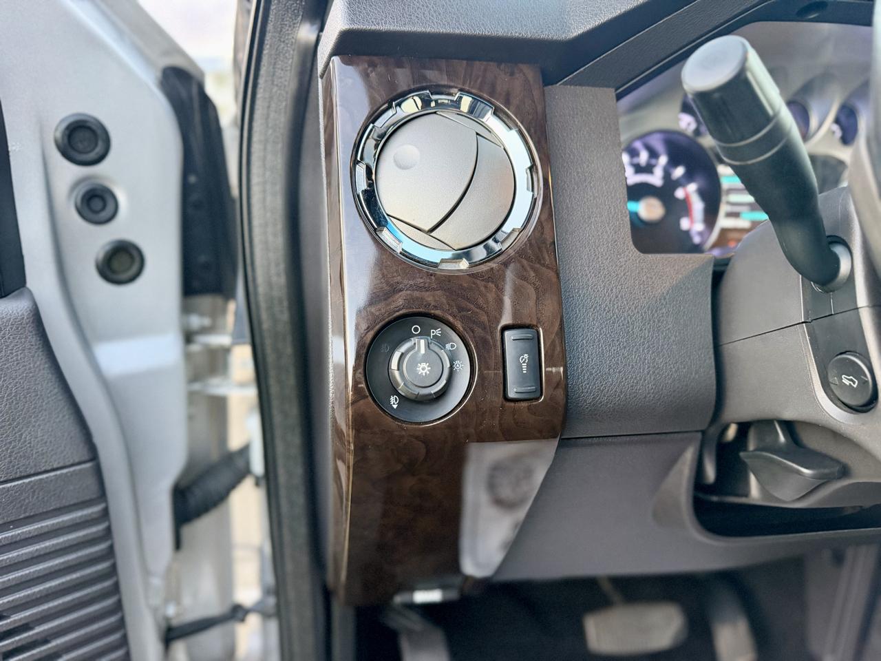 Ford F-250 SD Platinum Crew Cab 4WD 2015